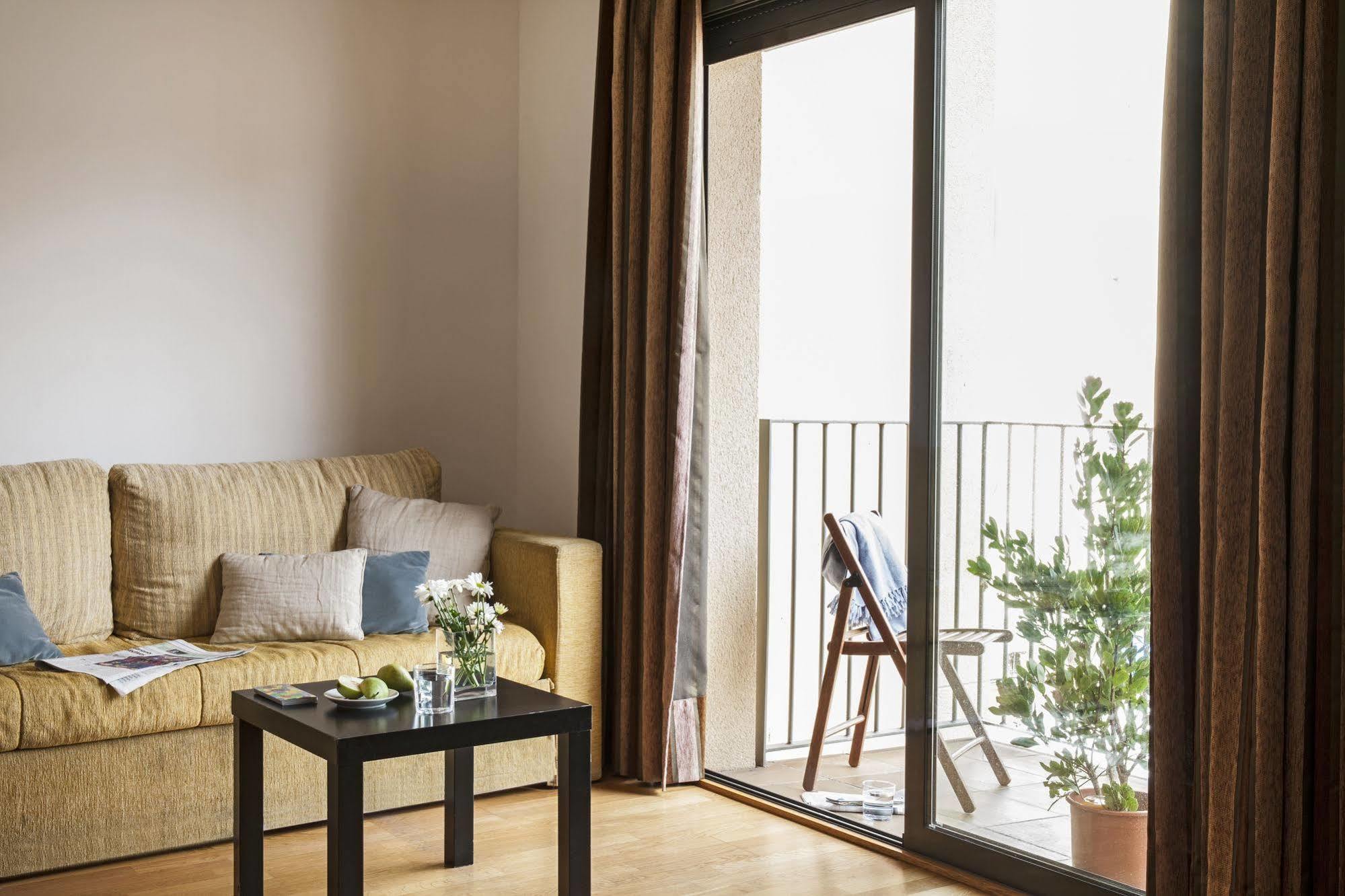 Ainb Eixample-Entenca Apartments Barcelona Exterior foto